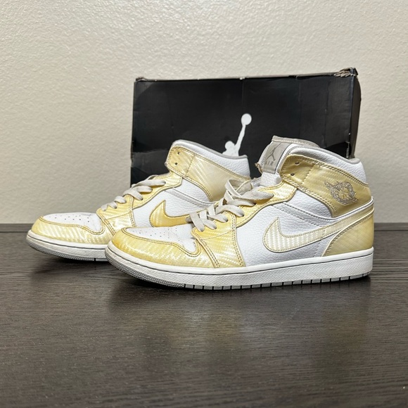 Air Jordan 1 Phat White Wolf Grey White/Wolf Grey-White - Picture 11 of 11